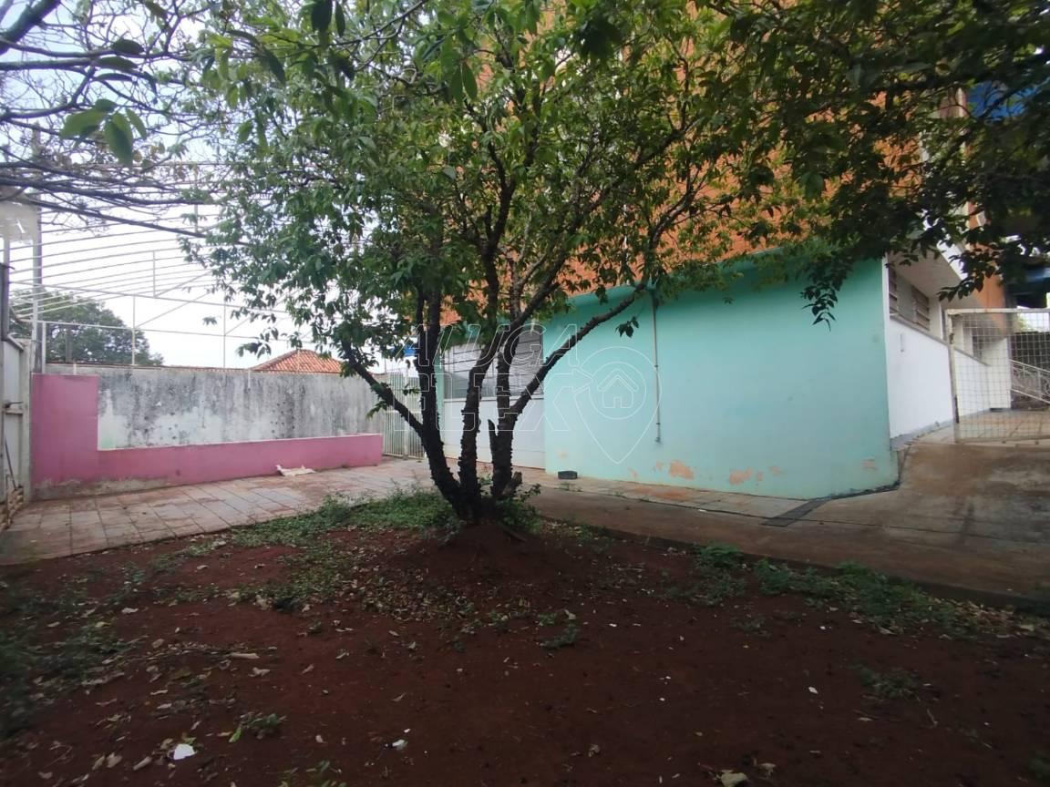 4 de 28