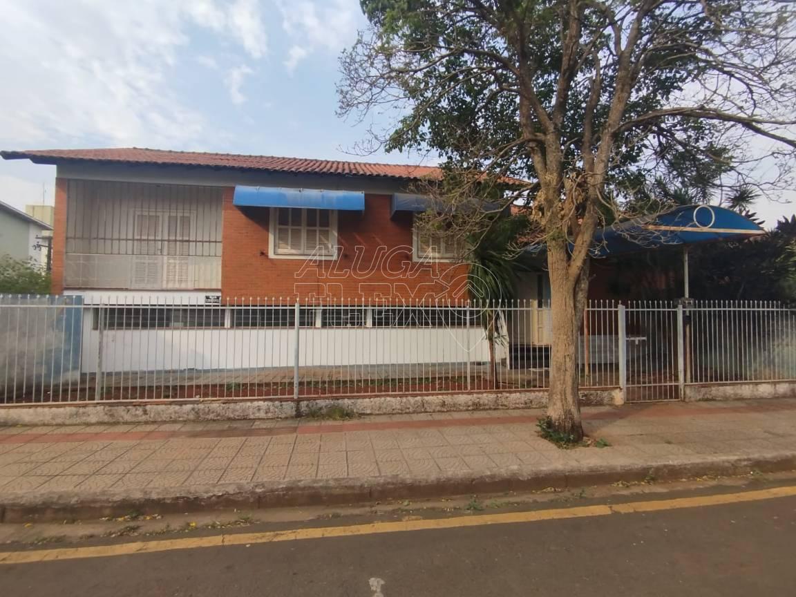 3 de 28