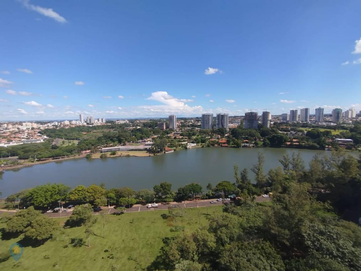 13 de 40